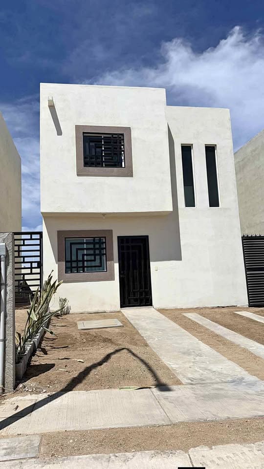 Libertad: Casa 2R/1.5B, sin muebles - foto 1