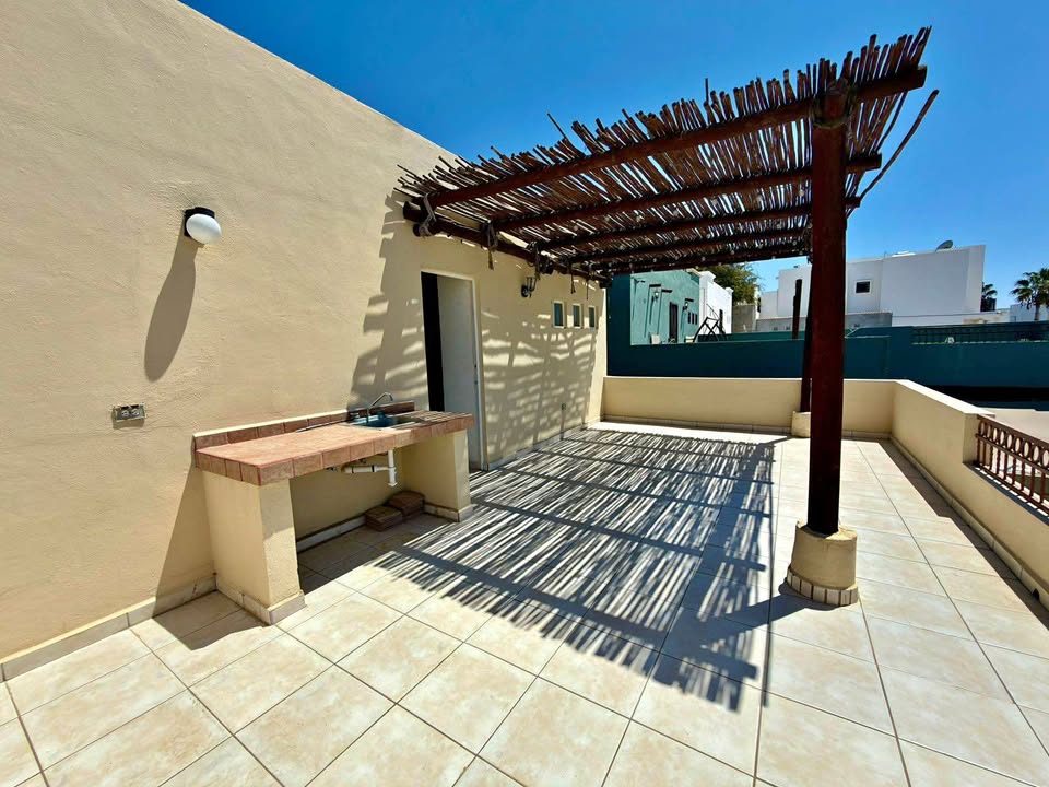 Casa 3 recámaras, 2.5 baños, Santa Bárbara - foto 1