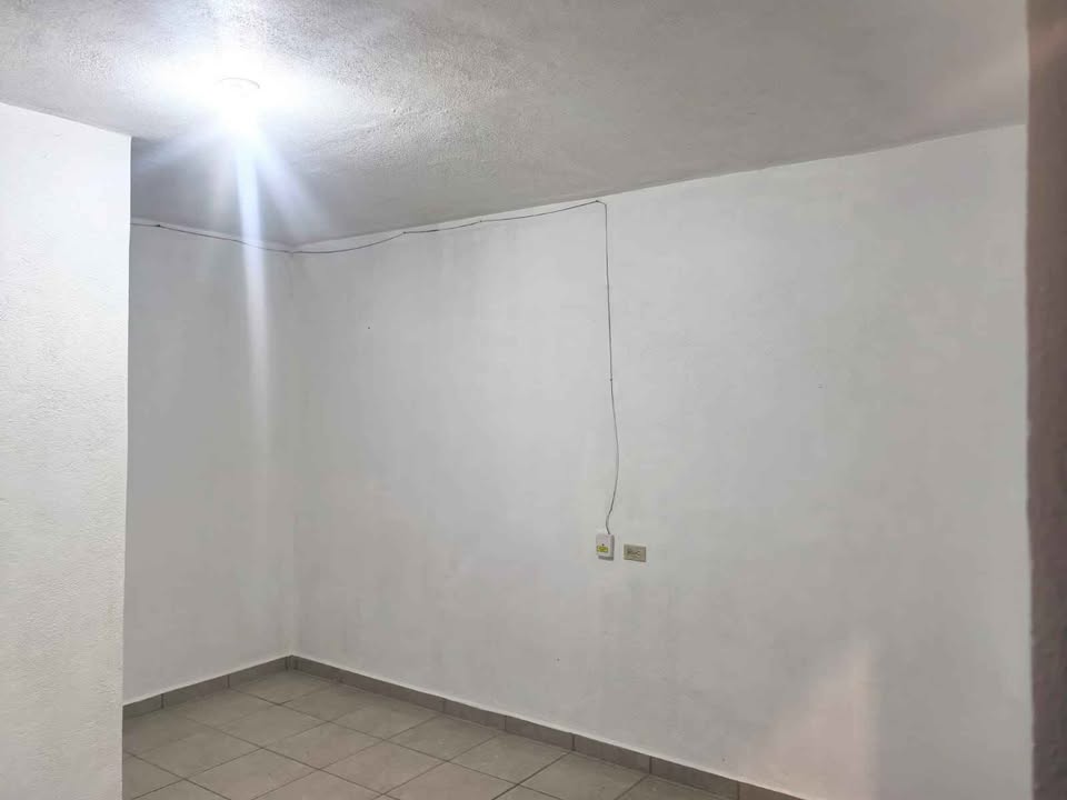 Dos cuartos, 2° piso, Invi Las Palmas Bugambilias - foto 3