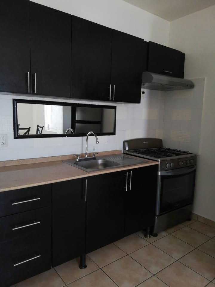 Departamento 2 recámaras, 1 baño, Ildefonso Green - foto 3