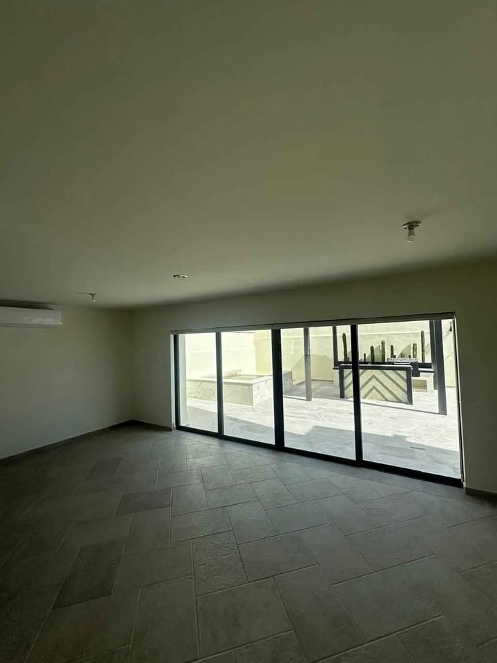 Casa 3 recámaras 2.5 baños sin muebles, Vista Vela - foto 2