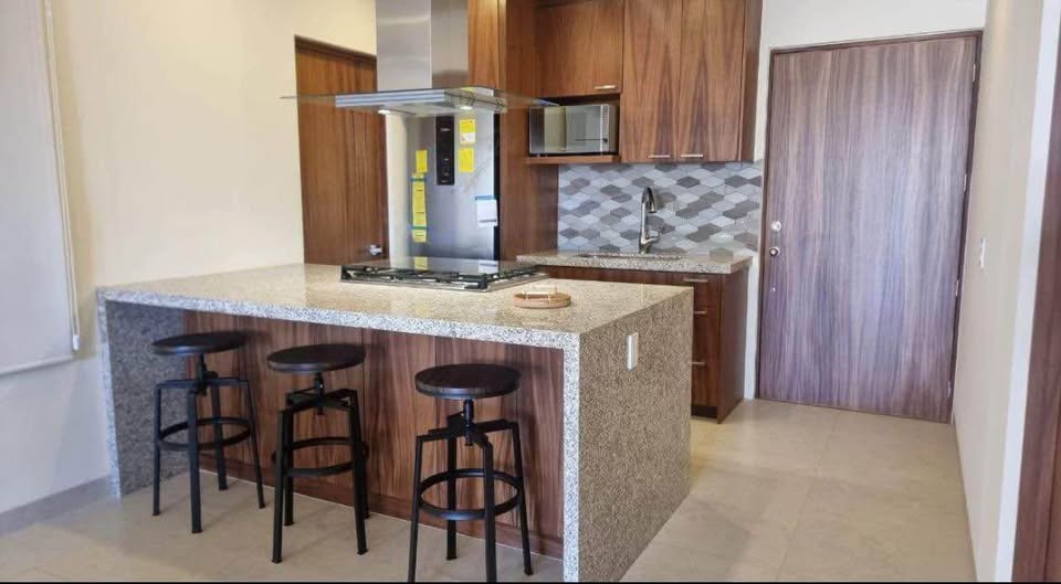 Penthouse en Sunrock, 2 recámaras, azotea privada - foto 3