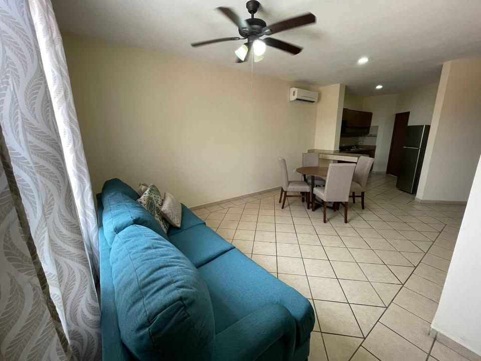El Arenal: 2 recámaras, 2 baños, WiFi, A/C, estacionamiento - foto 4