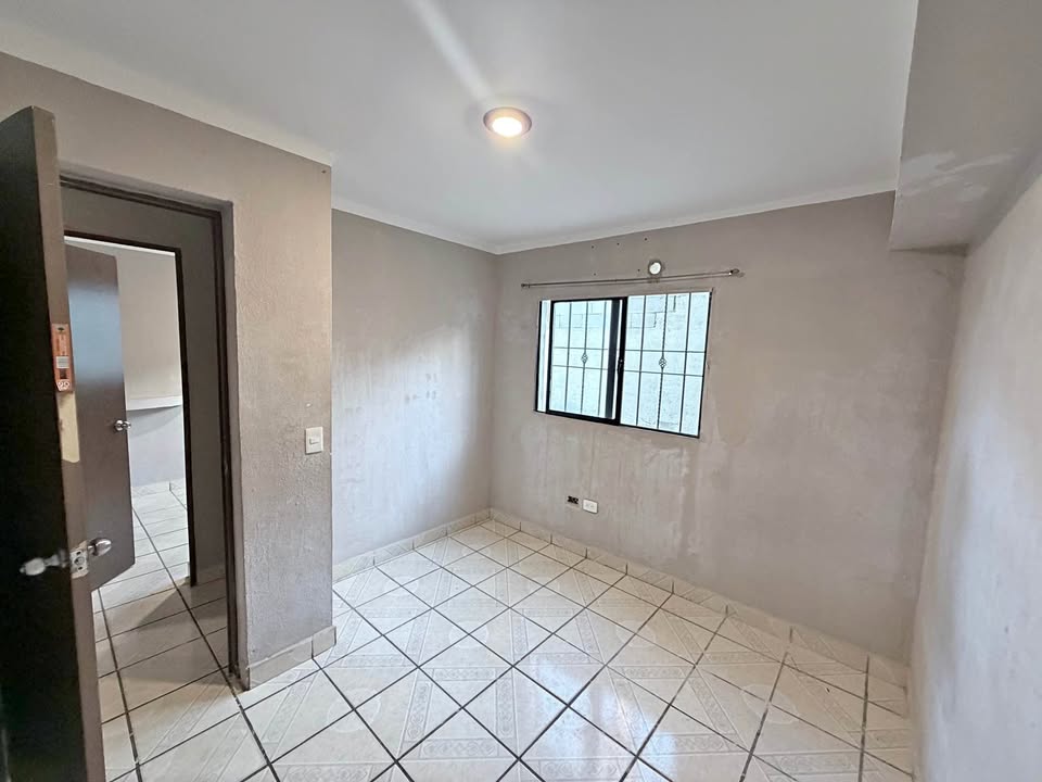 Casa 2 recámaras, 1 baño, Magisterial - foto 1