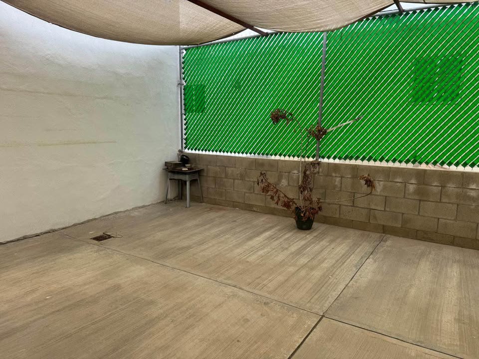 Los Portales: Casa 2 rec, sin muebles, 2 autos - foto 3