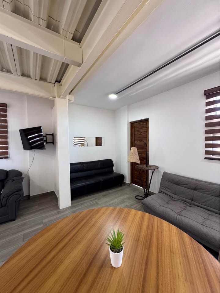 Villas De La Joya: estudio amueblado, 1 baño - foto 2