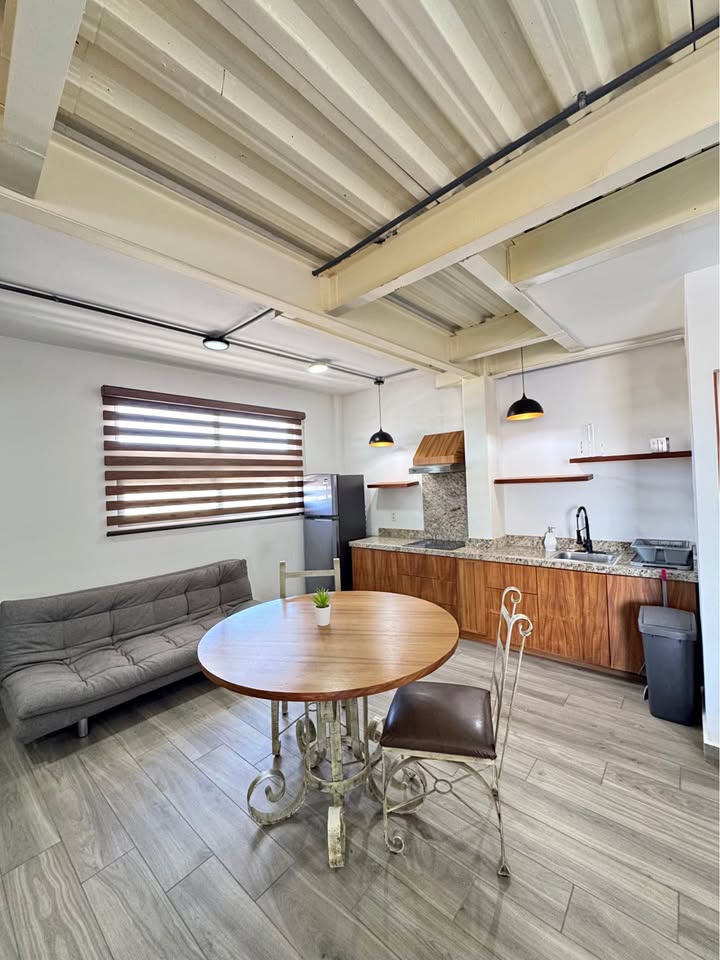 Villas De La Joya: estudio amueblado, 1 baño - foto 1