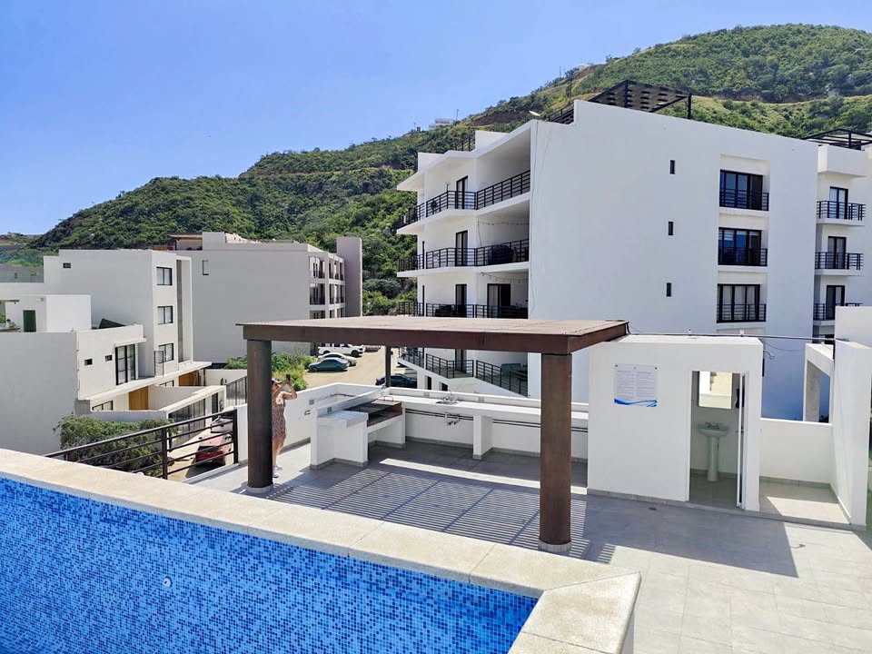 Depa 2 recámaras Lomas Del Cabo, alberca - foto 1