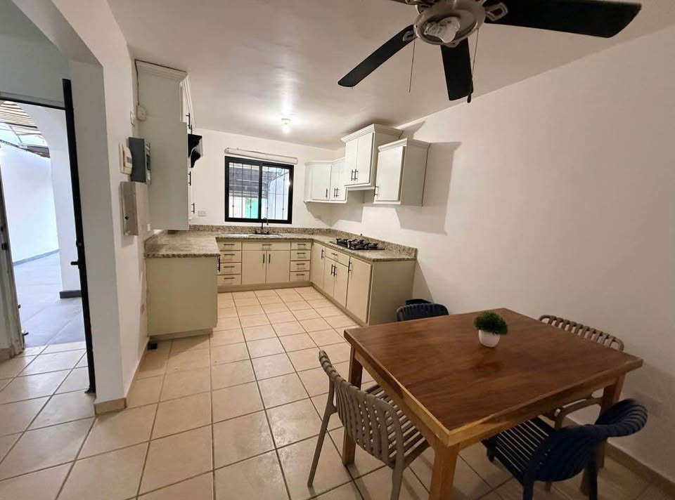 Mariano Matamoros, 2 rec, 1.5 baños, cochera - foto 3