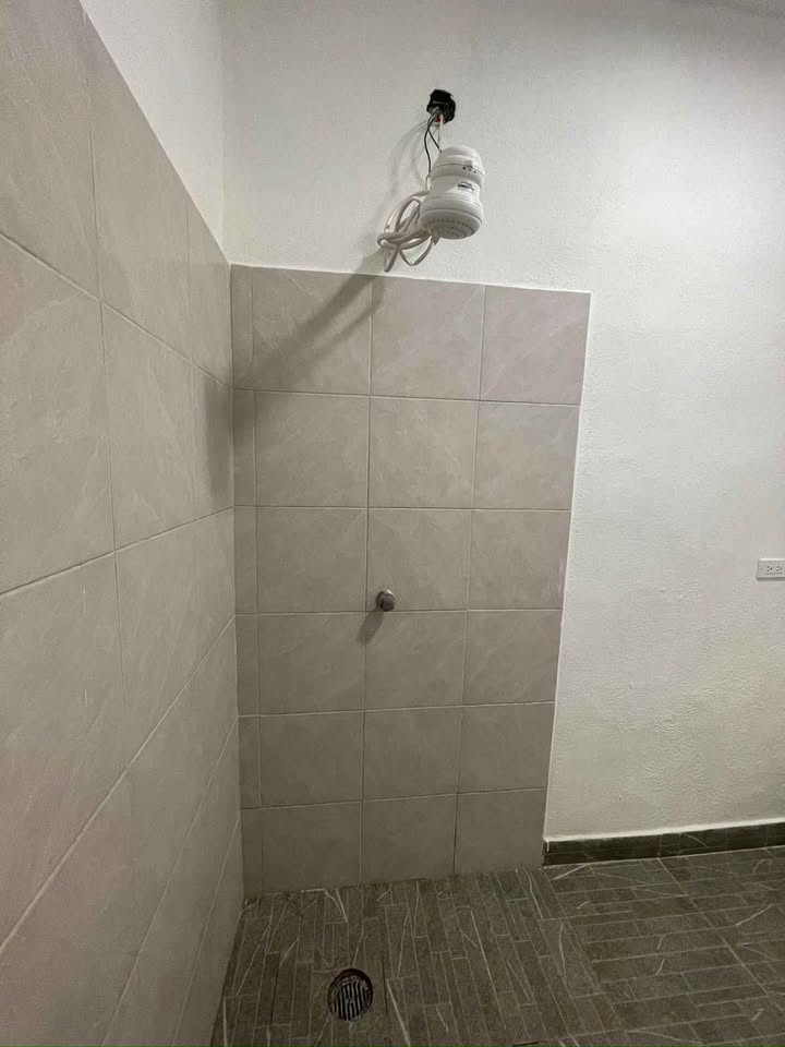 Cuarto en Las Palmas, CSL — $4k/mes, 1 año - foto 4