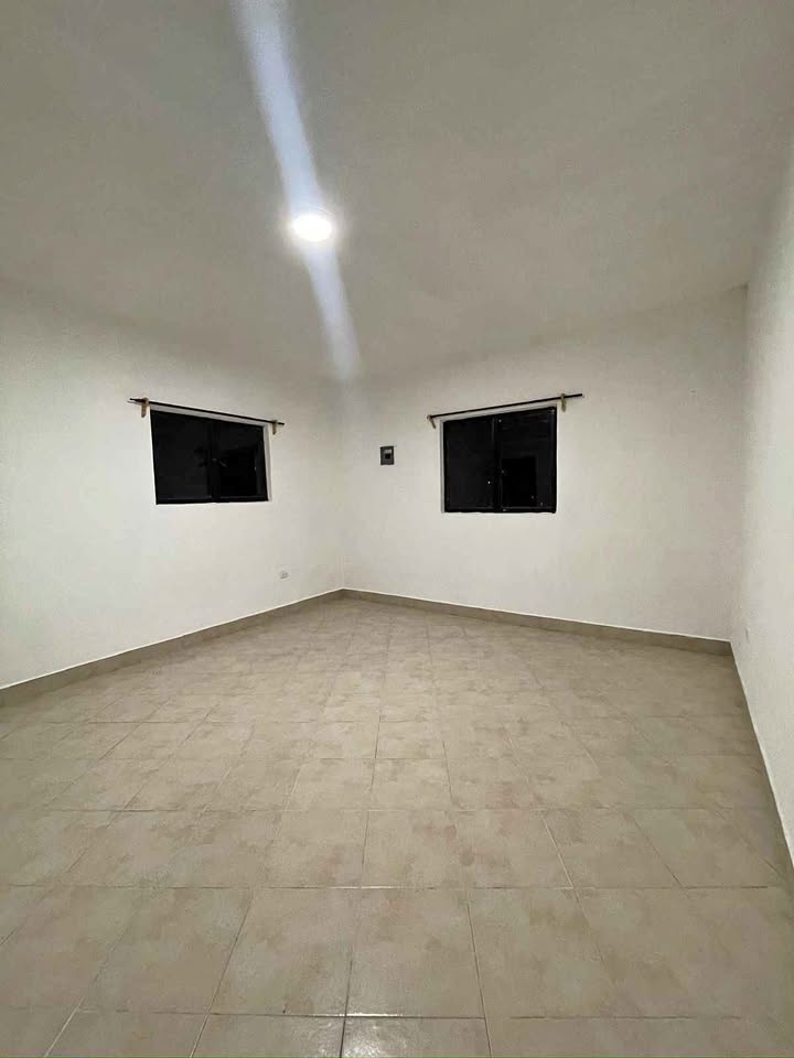 Cuarto en Las Palmas, CSL — $4k/mes, 1 año - foto 1