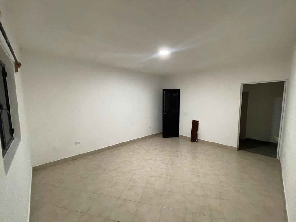 Cuarto en Las Palmas, CSL — $4k/mes, 1 año - foto 2