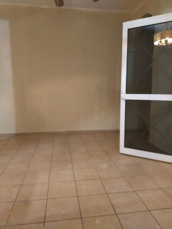Casa 2 recámaras, 1 baño, cerca de Agua Clara - foto 2