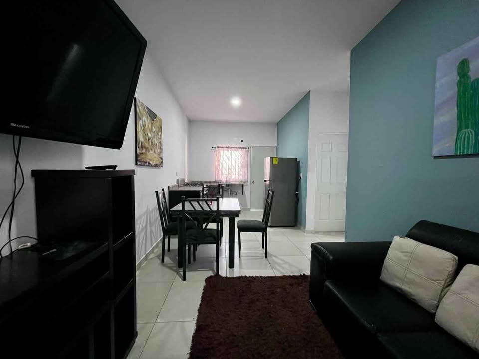 Depa amueblado 2 recámaras, El Medano Ejidal - foto 3