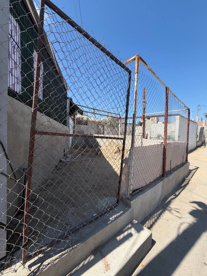 Lote 35m2 en El Arenal, a una calle del Santuario - foto 2
