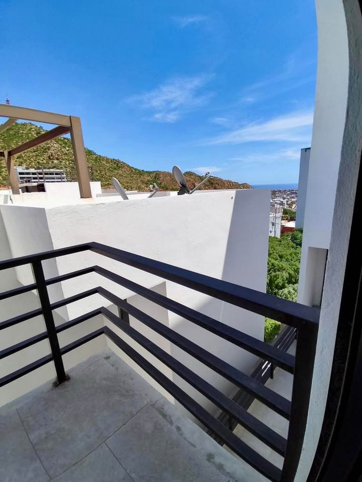 Lomas Del Cabo, depto 2 rec, 2 baños - foto 2