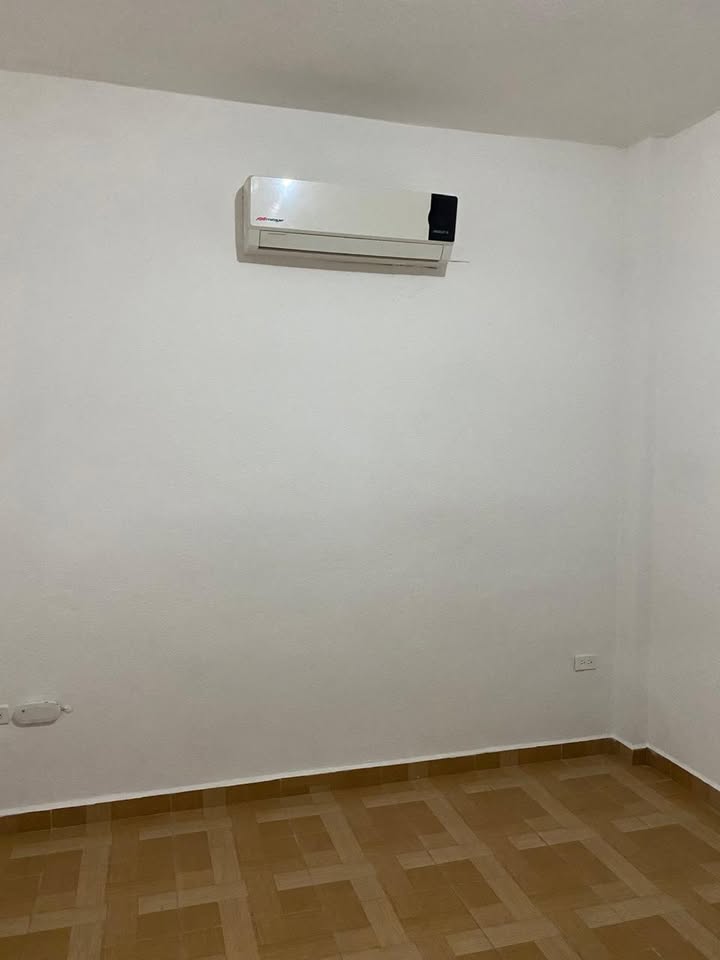 2 rec, 1 baño, sin amueblar, Obrera - foto 1