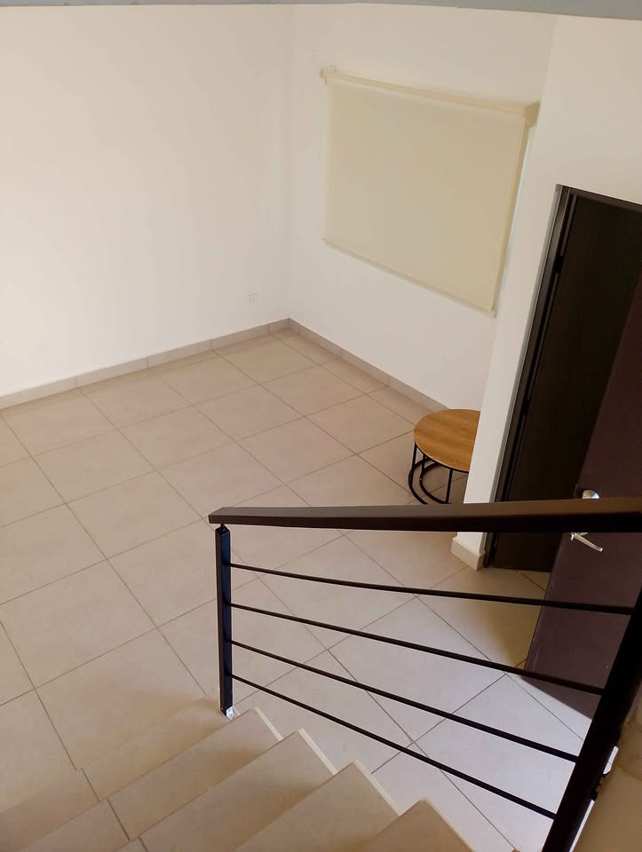Casa nueva, 3 recámaras, 2.5 baños, Los Portales - foto 1