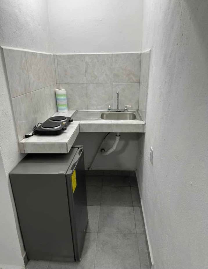 Estudio en Innova, 2 pers, $7,500/mes - foto 4